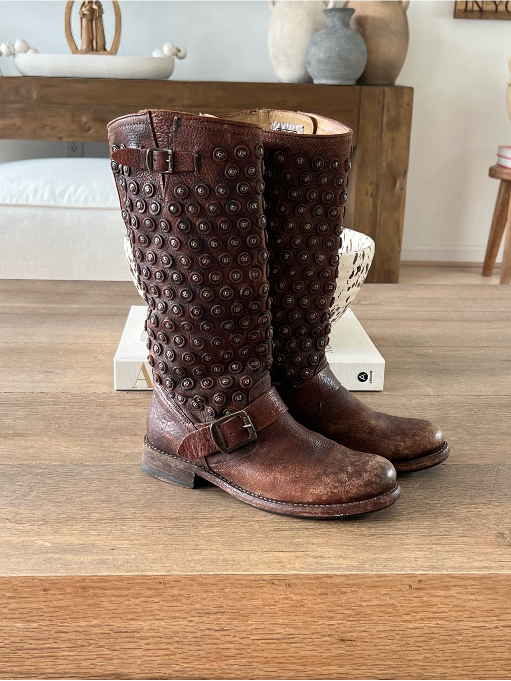Frye Jenna Disc Tall Studded Moto Boots Distressed Brown Leather Women’s 6.5 B